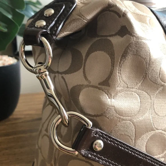 Coach Convertible Bag - Picture 4 of 15